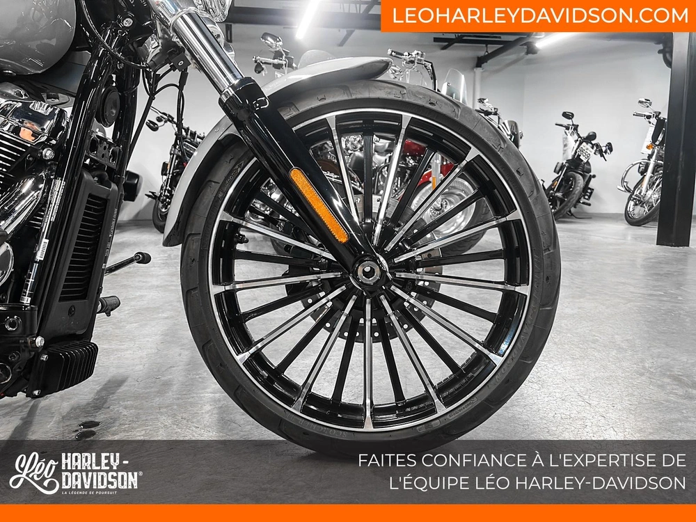 Harley-davidson Fxbr Breakout 2025 alt