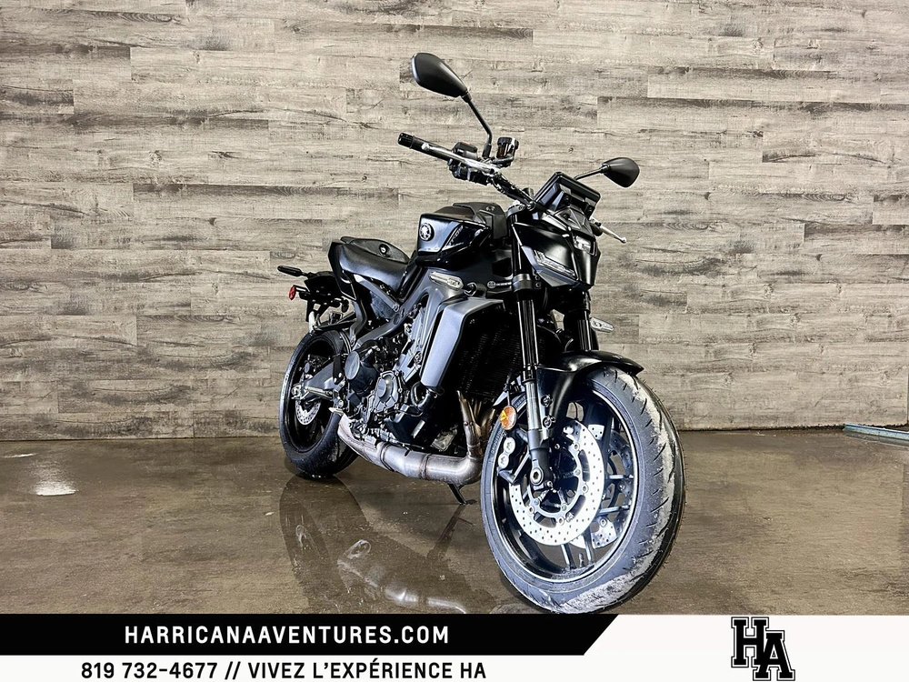 Yamaha Mt09 Noir Mat 2025 alt