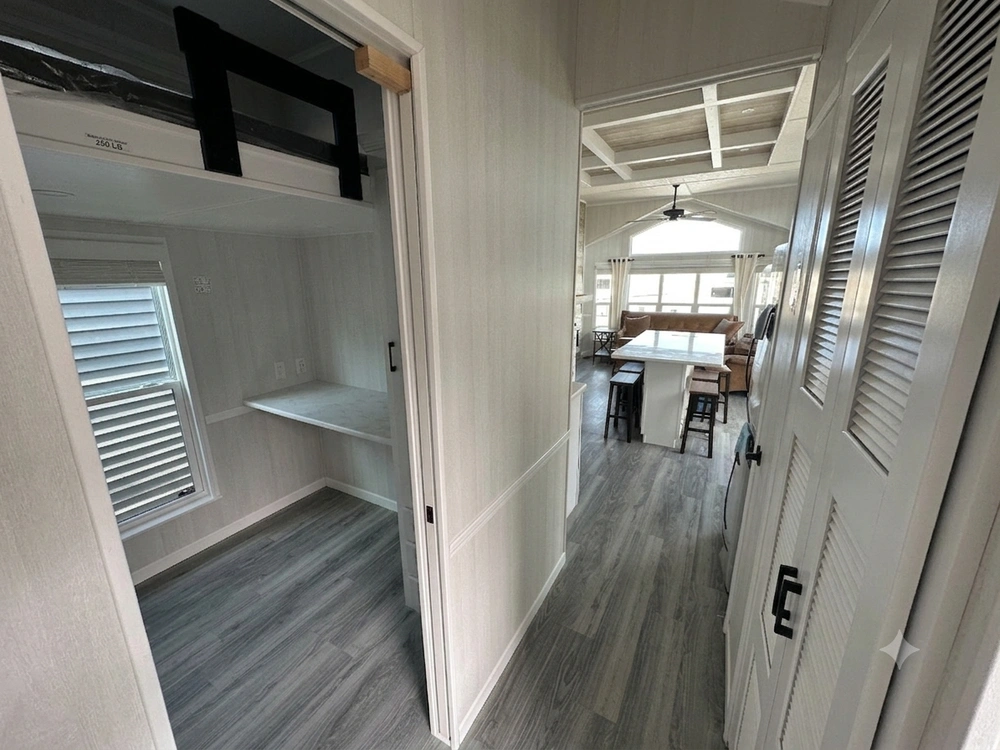 Woodland Park Euro Villa Tc-301c 2025 alt