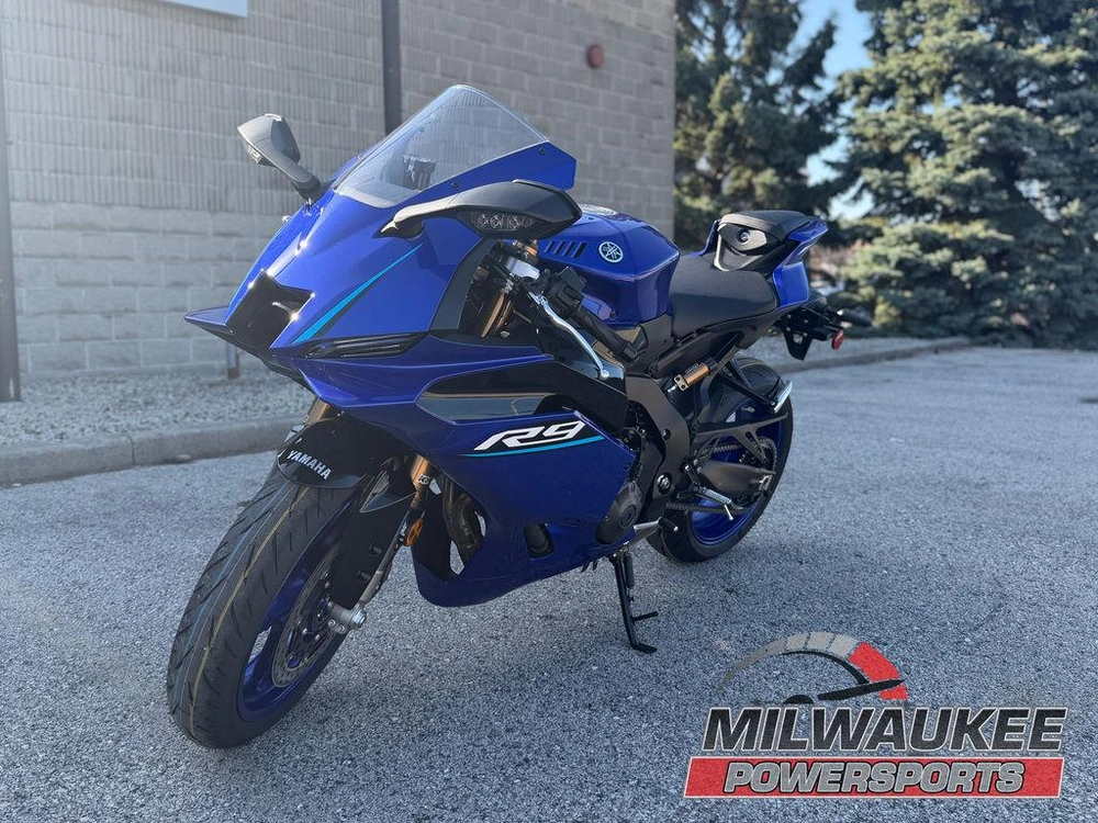 2026 Yamaha Yzf-r9 alt