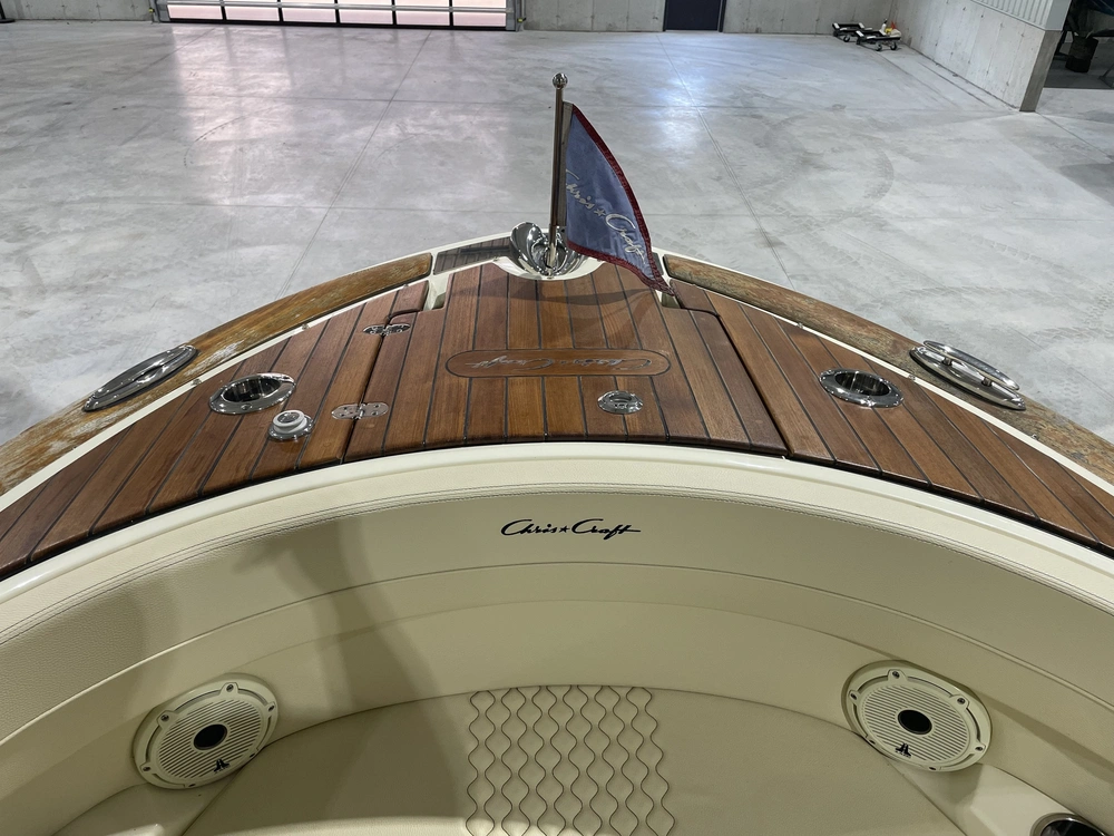 2022 Chris-craft Launch 28 Gt alt