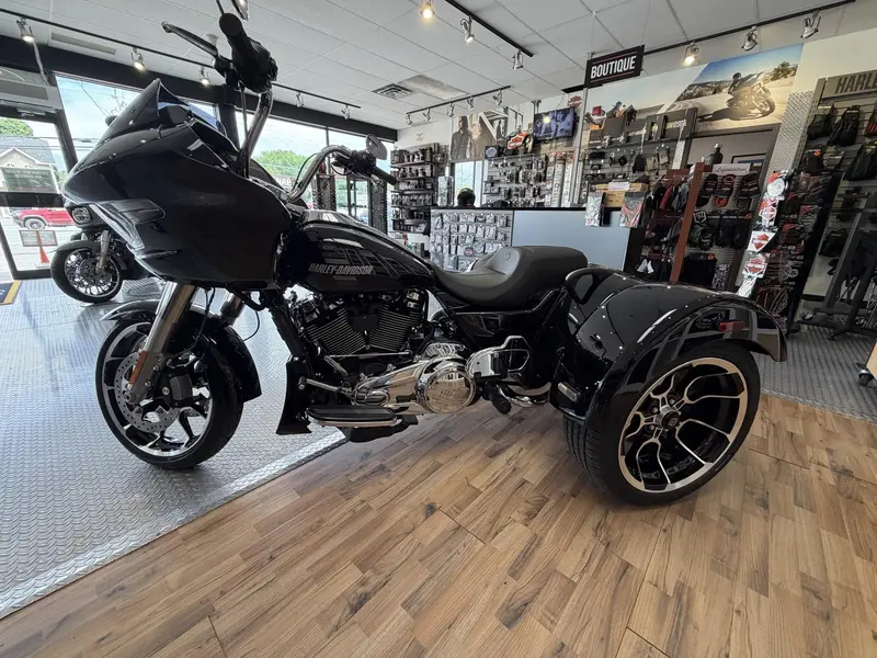 Harley-Davidson FLTRT ROAD GLIDE 3 2026