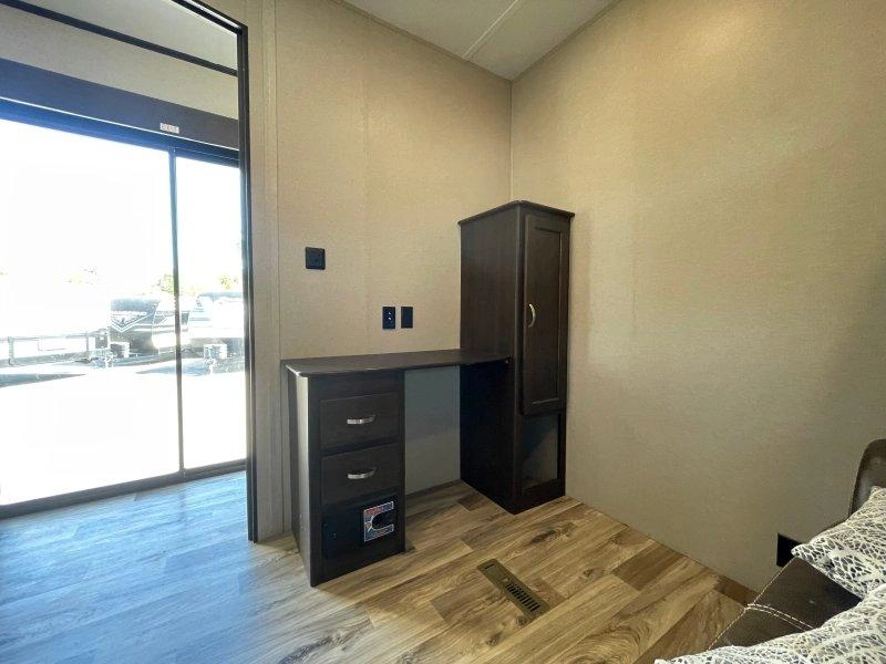 Keystone Rv Residence 40mbnk 2019 alt