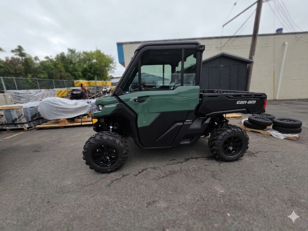2026 Can-am Defender Dps Cab Hd10