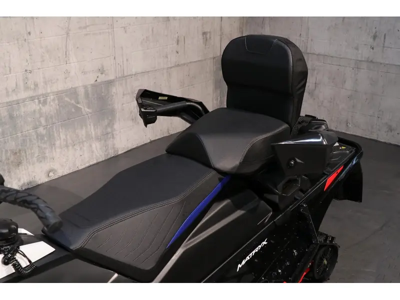 Polaris PROSTAR S4 INDY ADVENTURE X2 ENR. 2023