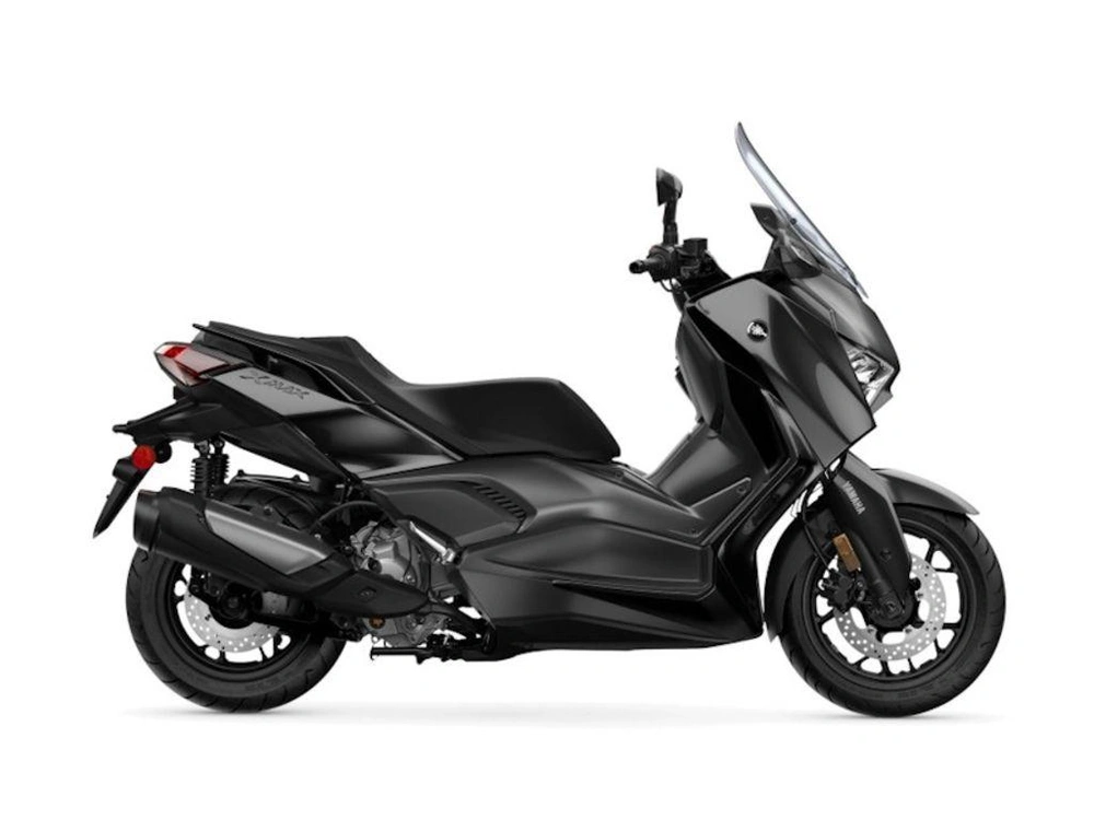 2025 Yamaha Xmax alt
