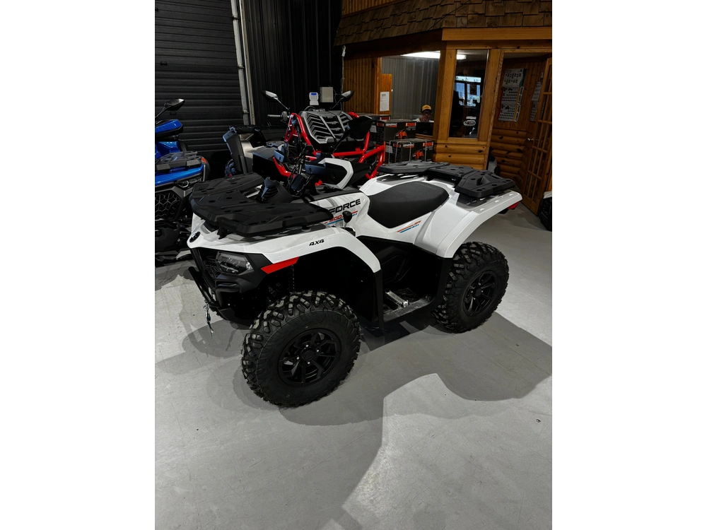 2026 Cfmoto Cforce 500 alt