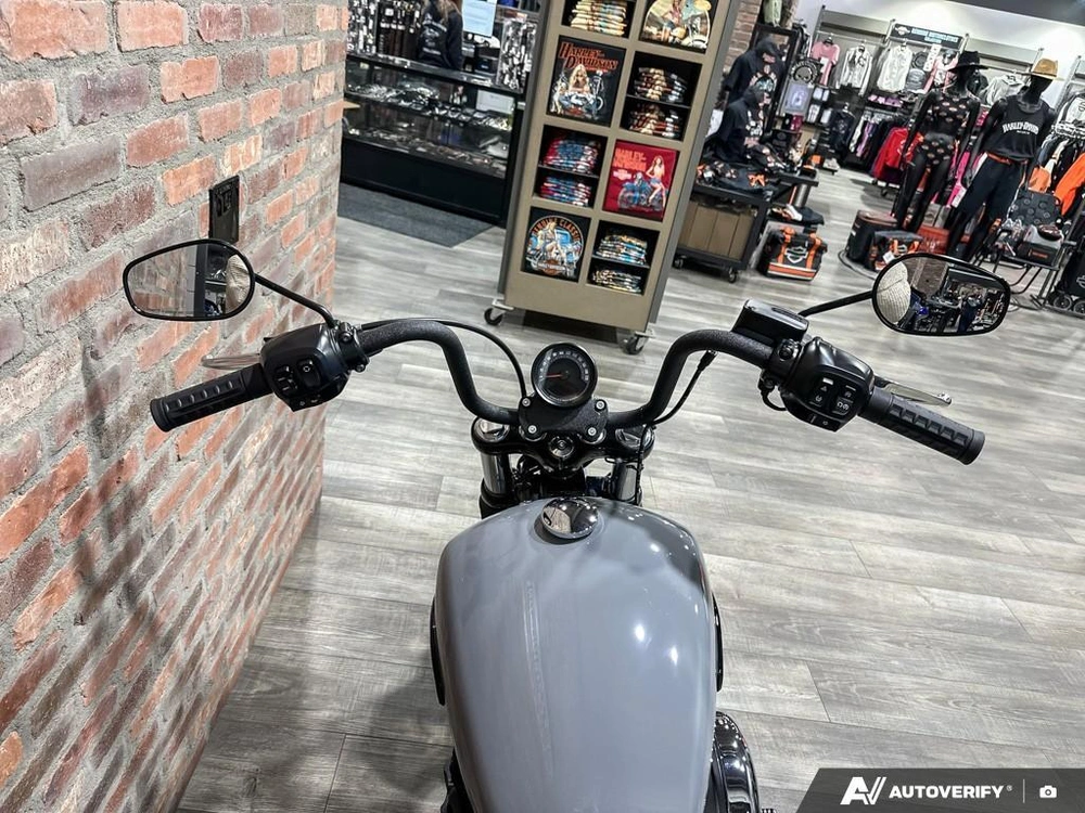 2026 Harley-davidson Street Bob alt