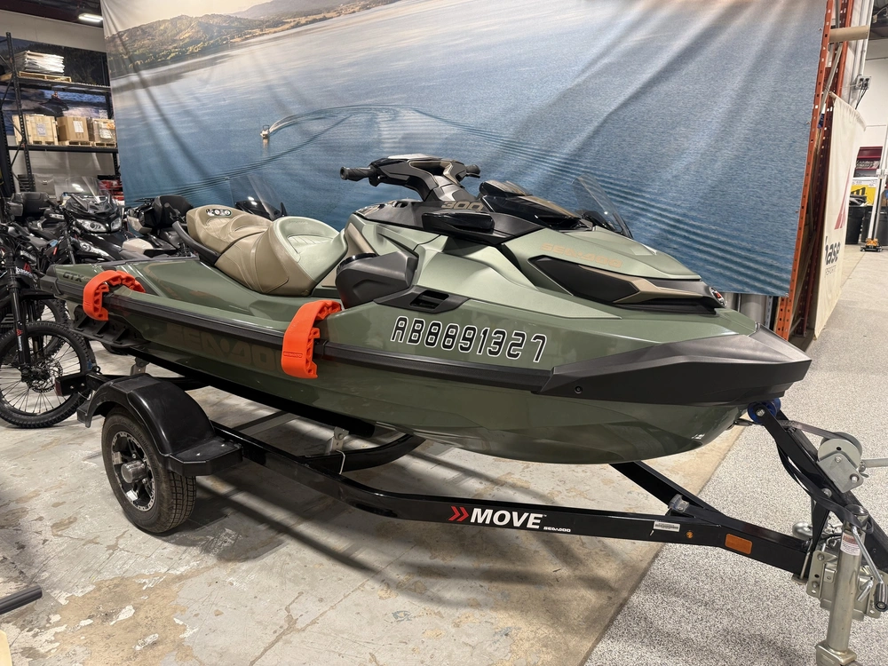 2022 Sea-doo Gtx Limited 300 alt
