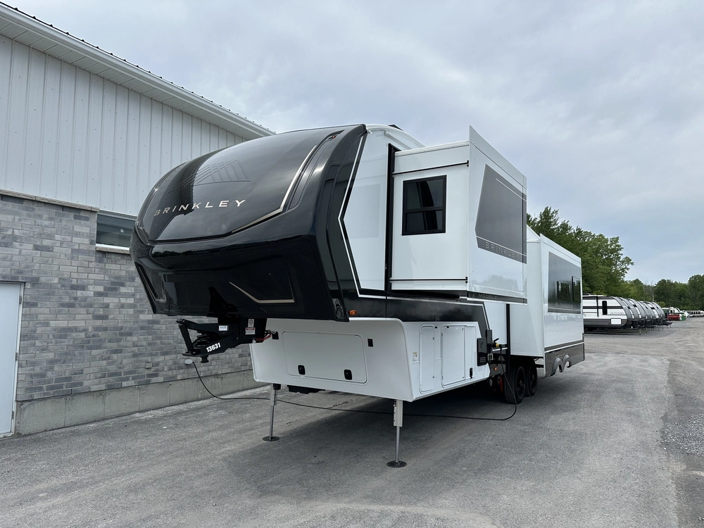 2027 Brinkley Rv Z3100 alt