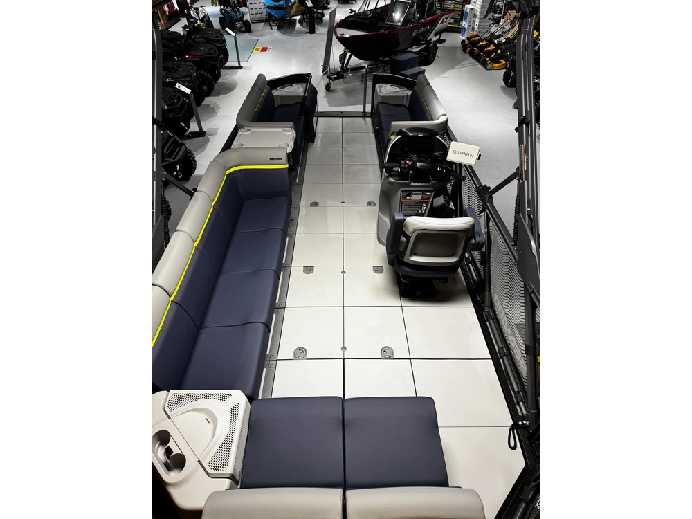 2026 Sea-doo Switch Cruise Ltd 21' 300hp alt