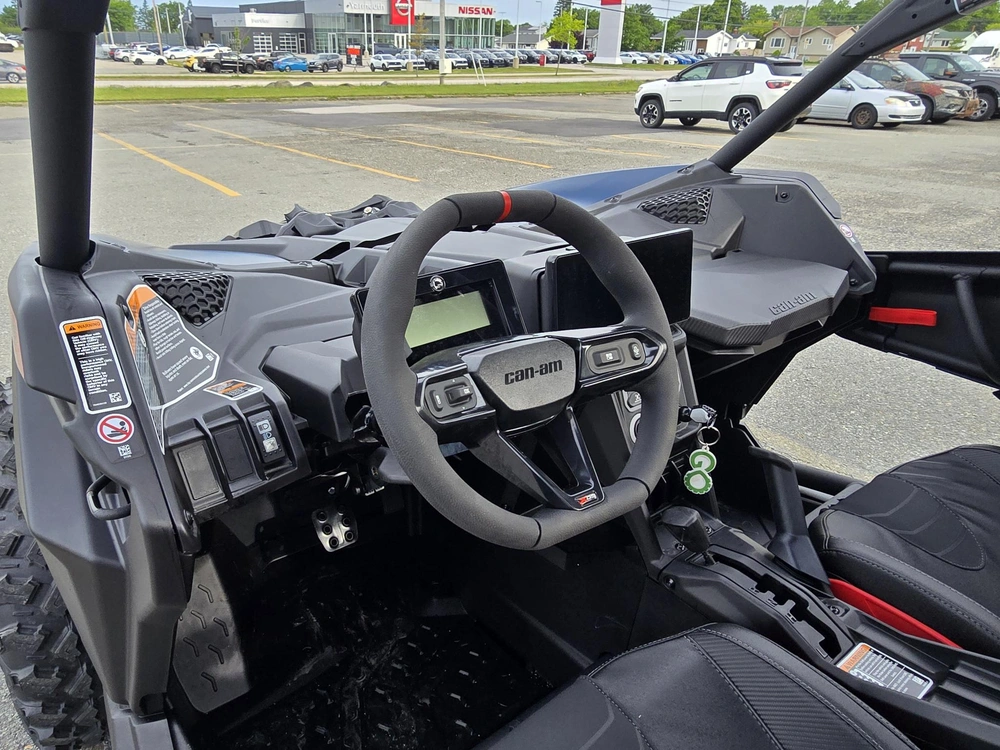 2026 Brp Maverick X3 X Ds Turbo Rr With 10.25 In. Infotainment alt