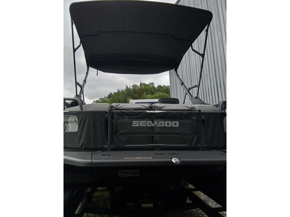 2023 Sea-doo Switch Cruise 21' 230 W/trailer alt
