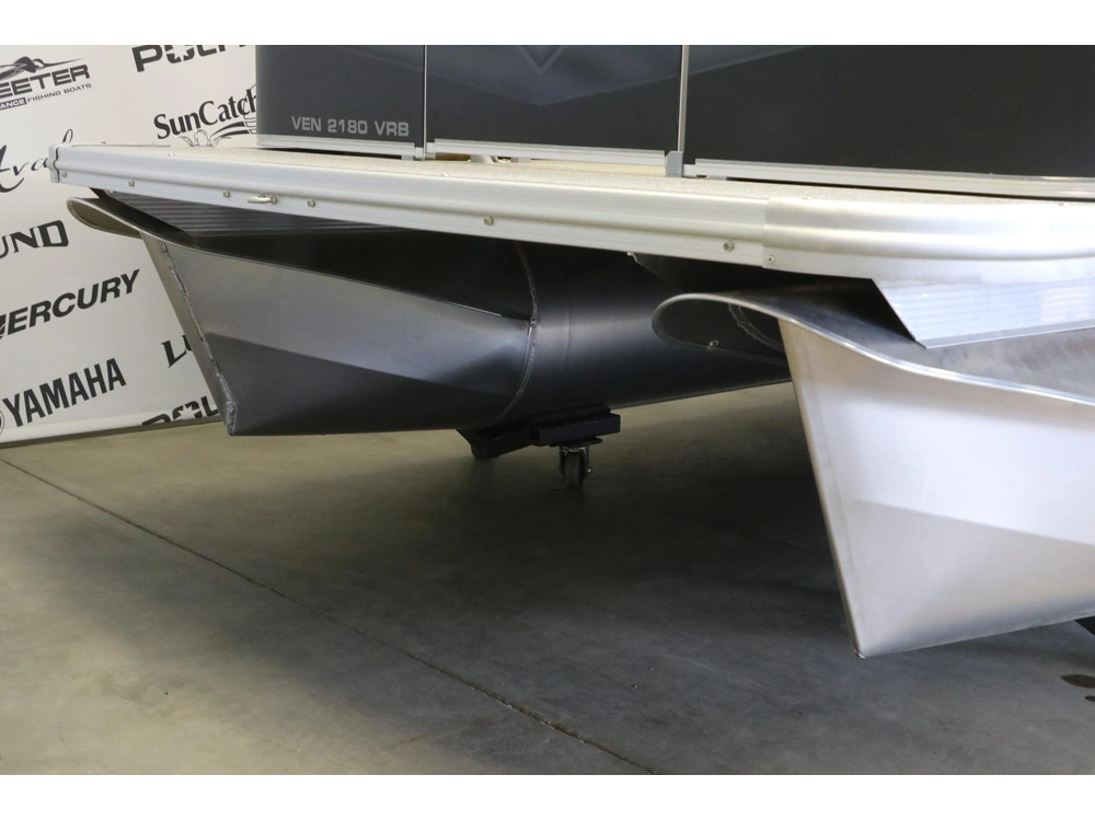 2026 Avalon Venture 2180 Vrb + Yamaha 70 Hp alt