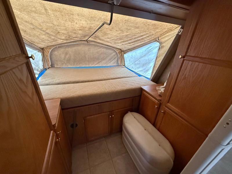 2006 Jayco Jay Feather 25e alt