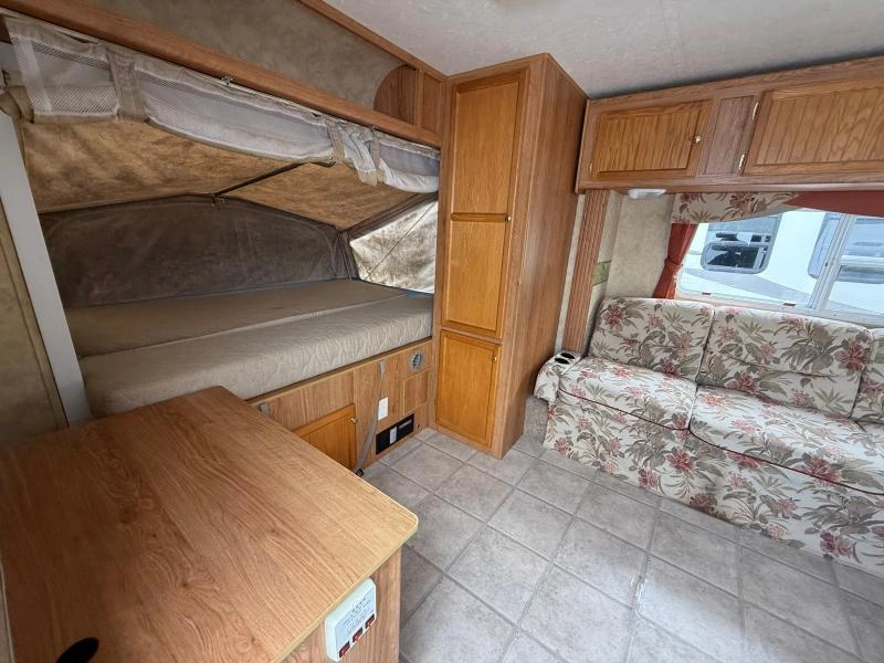 2006 Jayco Jay Feather 25e alt
