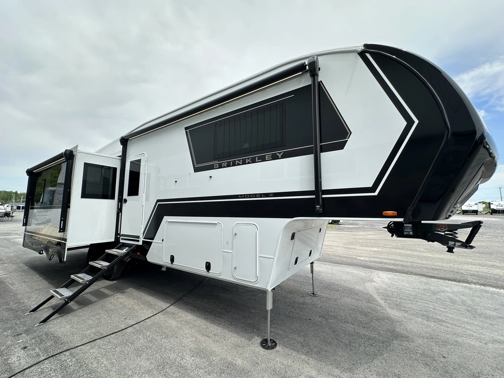 2027 Brinkley Rv Z3100 alt