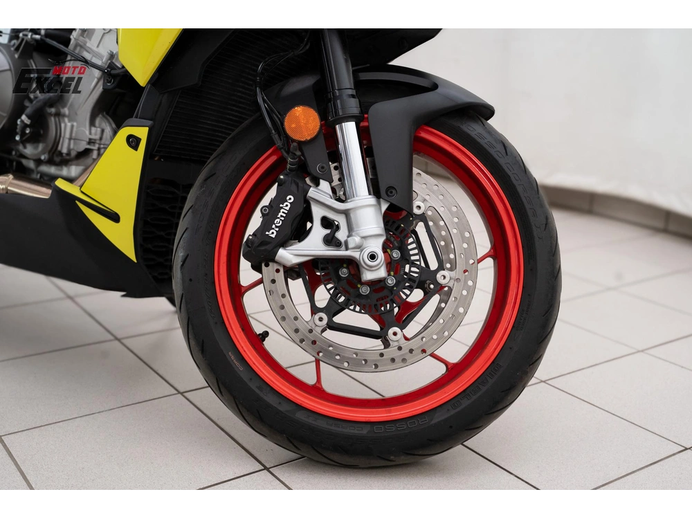 2021 Aprilia Tuono 660 alt