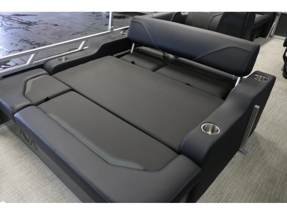 2026 Avalon Venture 2180 Vrb + Yamaha 70 Hp alt