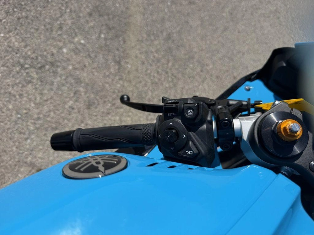 2026 Yamaha Yzf-r7 alt