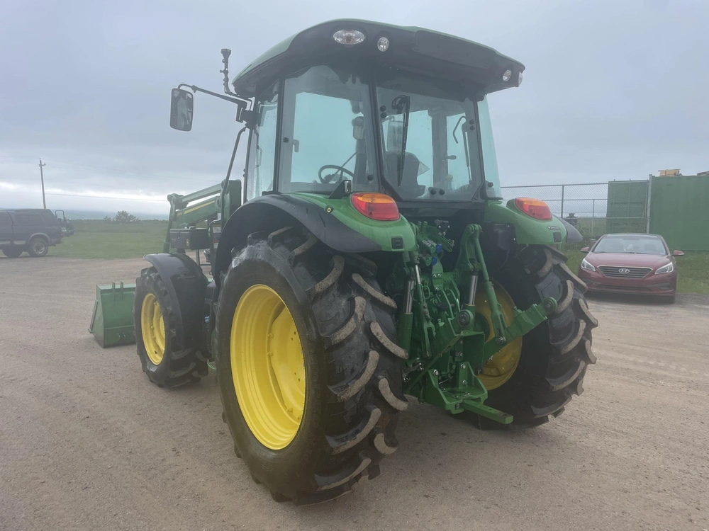John Deere 5115m 2022 alt