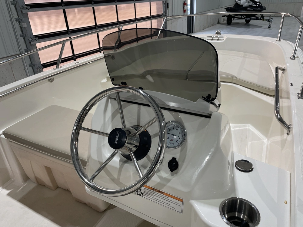 2024 Boston Whaler 160ss With 90hp Merc alt