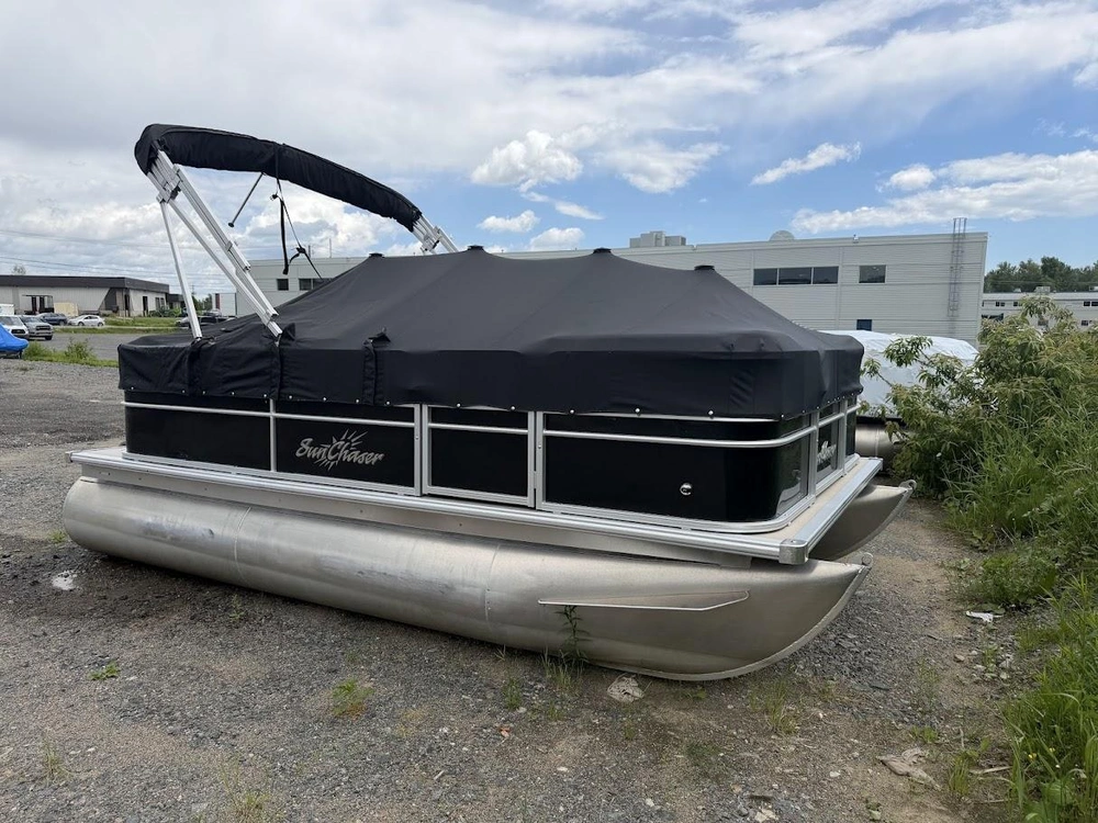 Sun Chaser Lx 16 2019 alt