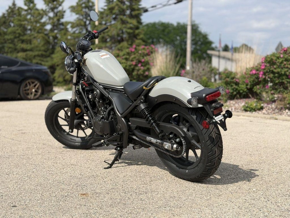 2026 Honda Rebel 500 alt