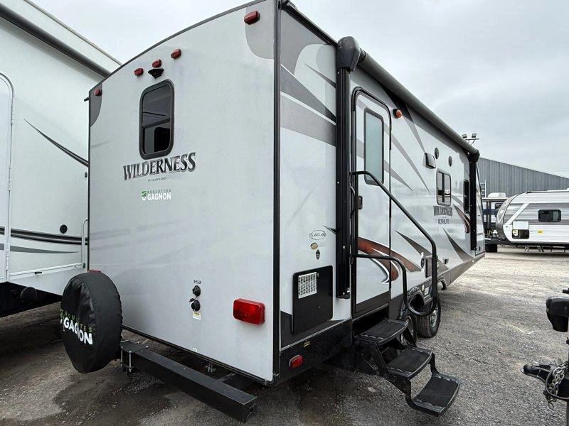 2018 Heartland Wilderness 2185rb alt