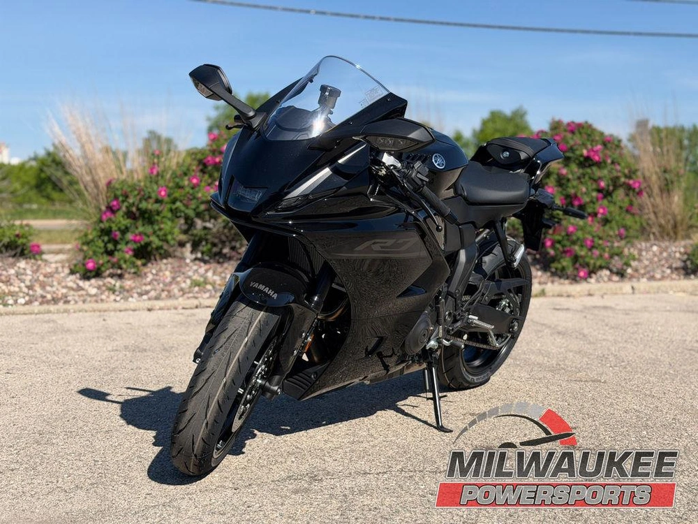 2026 Yamaha Yzf-r7 alt