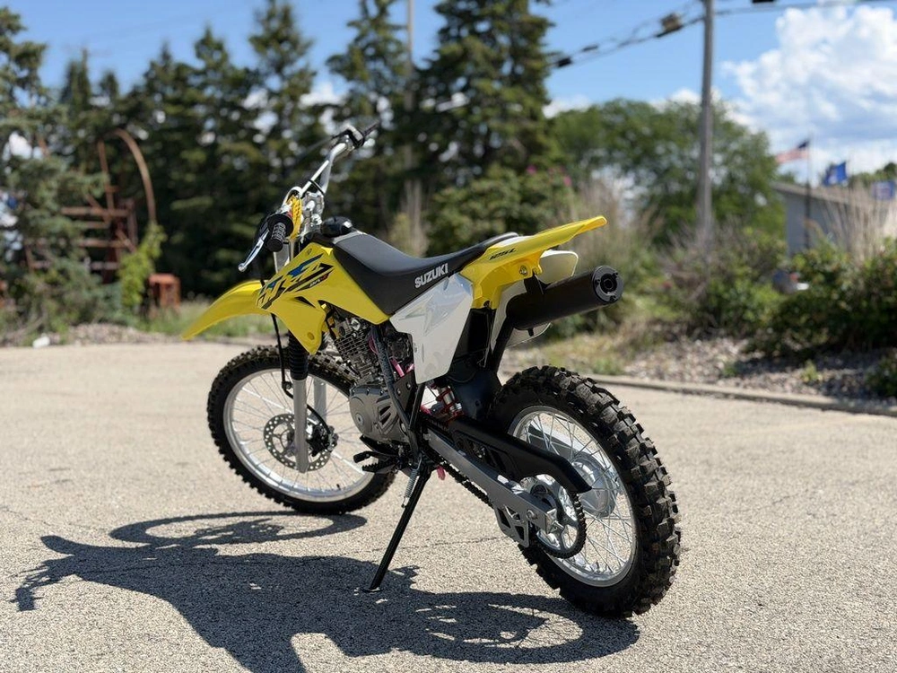 2026 Suzuki Dr-z125l alt