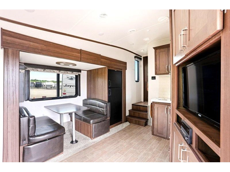 Keystone Rv Laredo 255srl 2021 alt