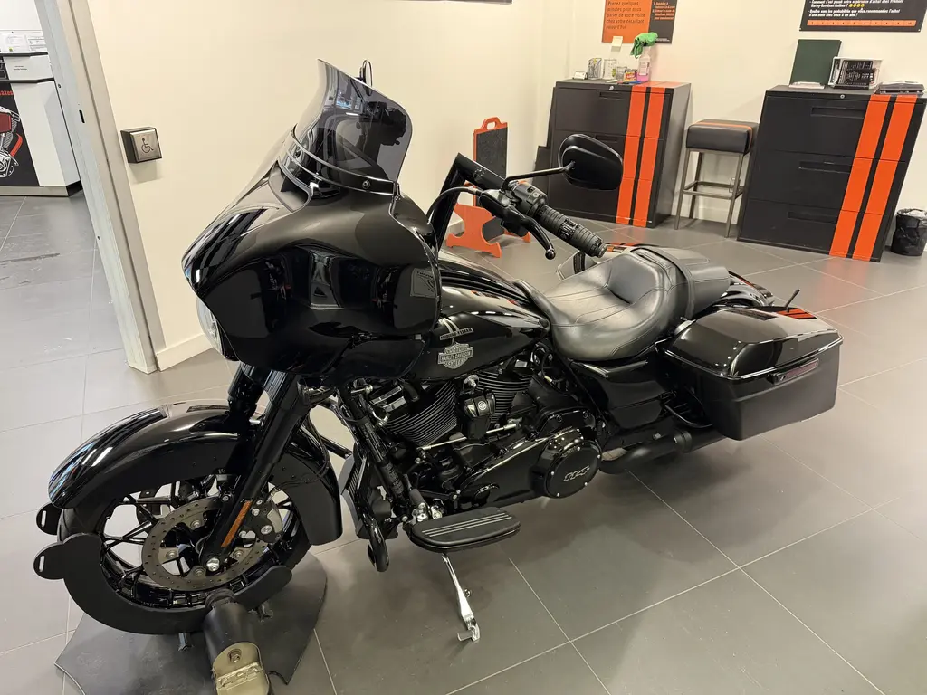 Harley-Davidson FLHXS Street Glide SpecialFLHXS 2021