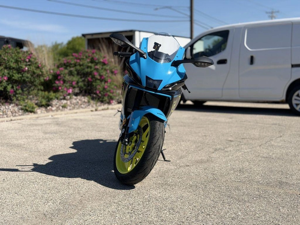 2026 Yamaha Yzf-r7 alt