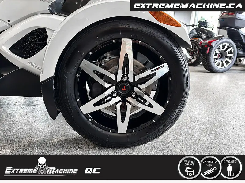Can-Am CAN AM SPYDER RS-S SE5 TRÈS PROPRE & PRÊT POUR LA SAISON!!! 2010