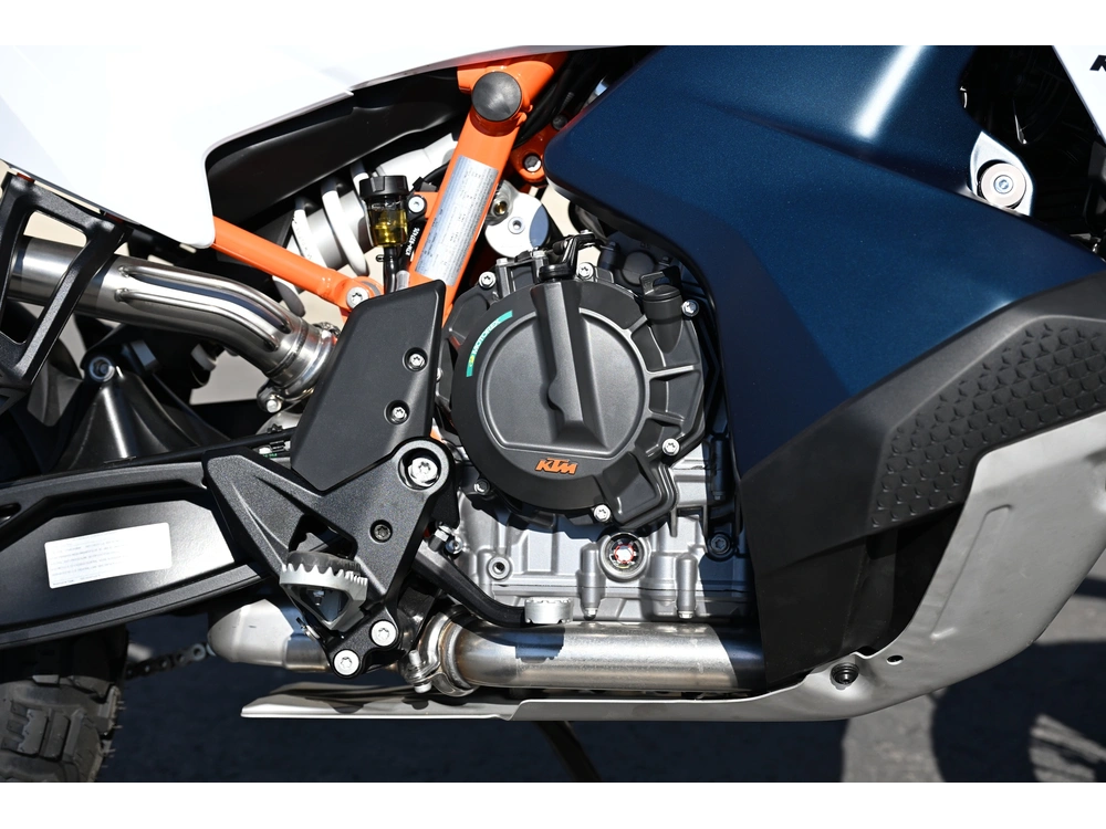 2026 Ktm Adventure 890 R alt