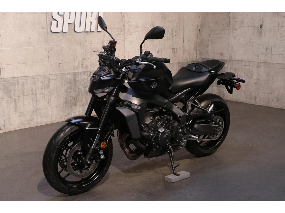 Yamaha Mt-09 2024 alt