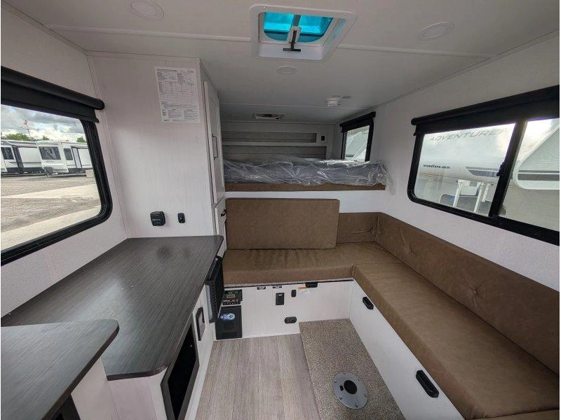 Palomino Real Lite Ove780h 2026 alt