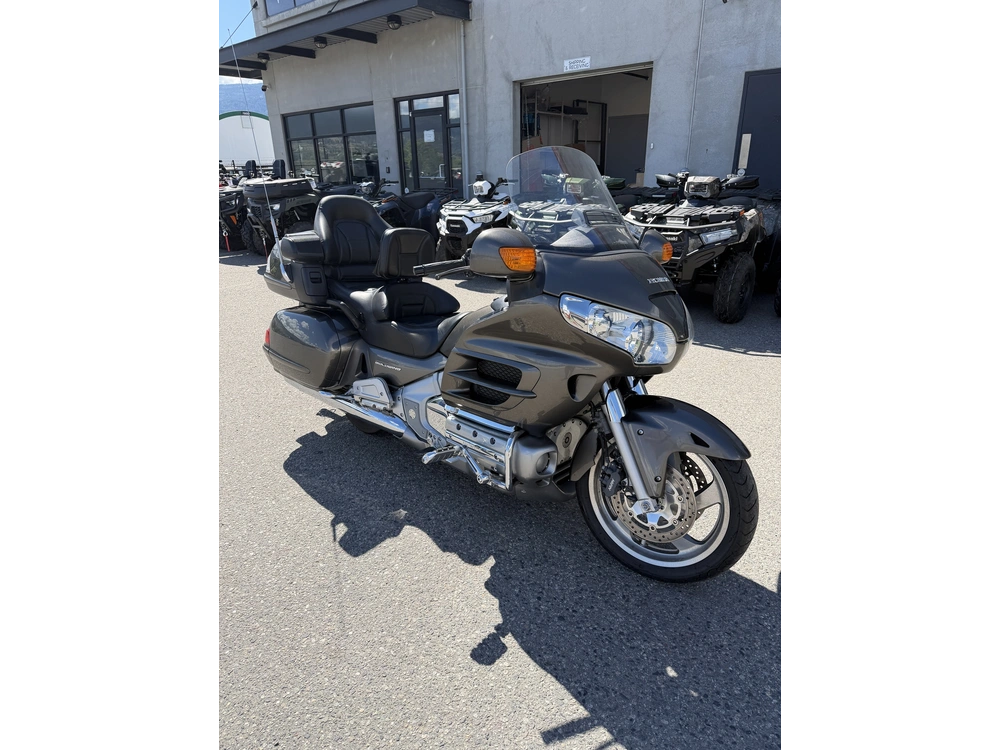 2009 Honda Gold Wing Abs alt