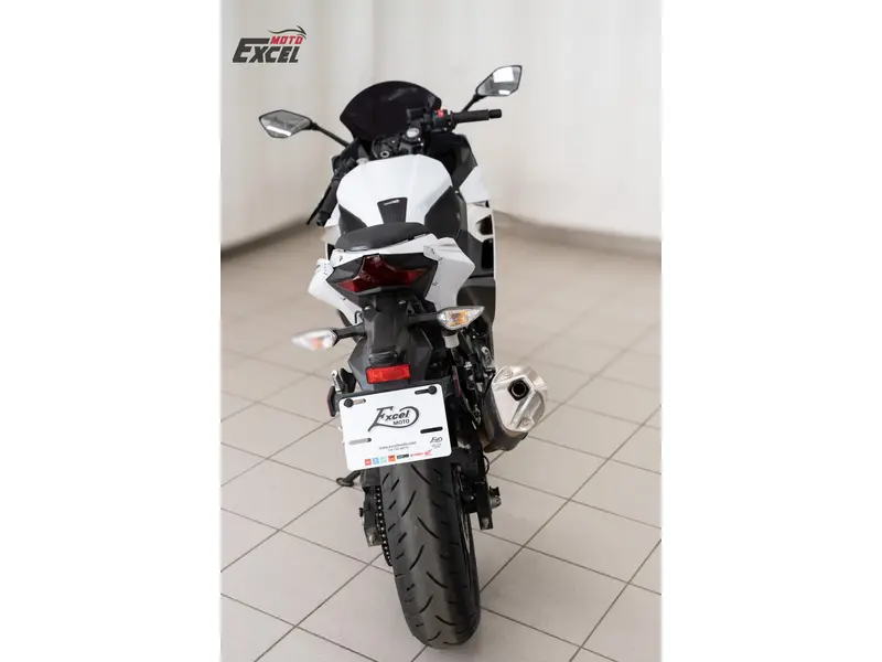 Kawasaki NINJA 400 2023