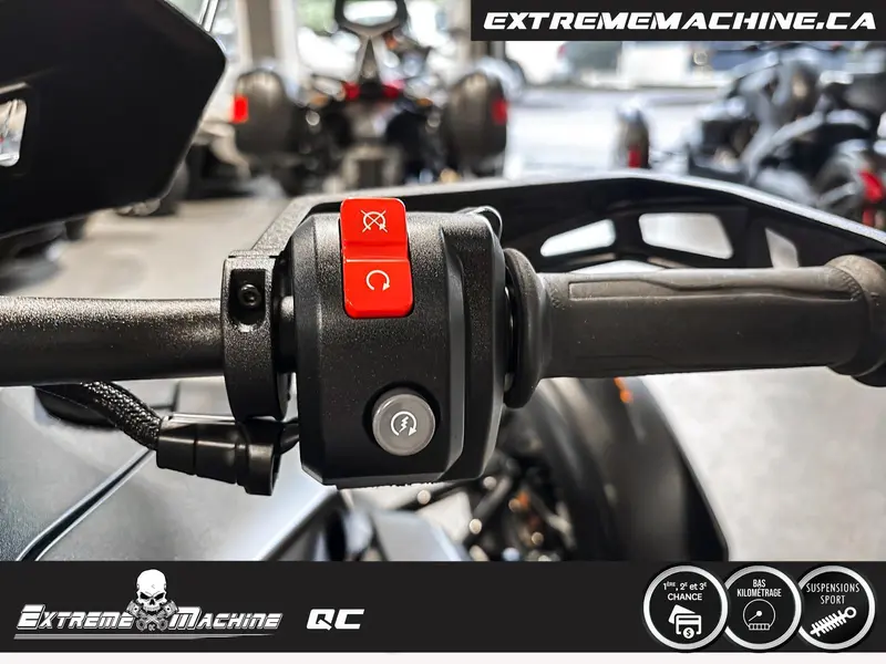 Can-Am CAN AM RYKER RALLY 900 BEAUCOUP D'ACCESSOIRES!!! 2019