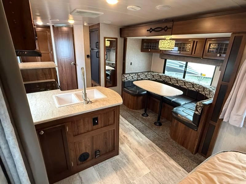 2018 Heartland Wilderness 2185rb alt