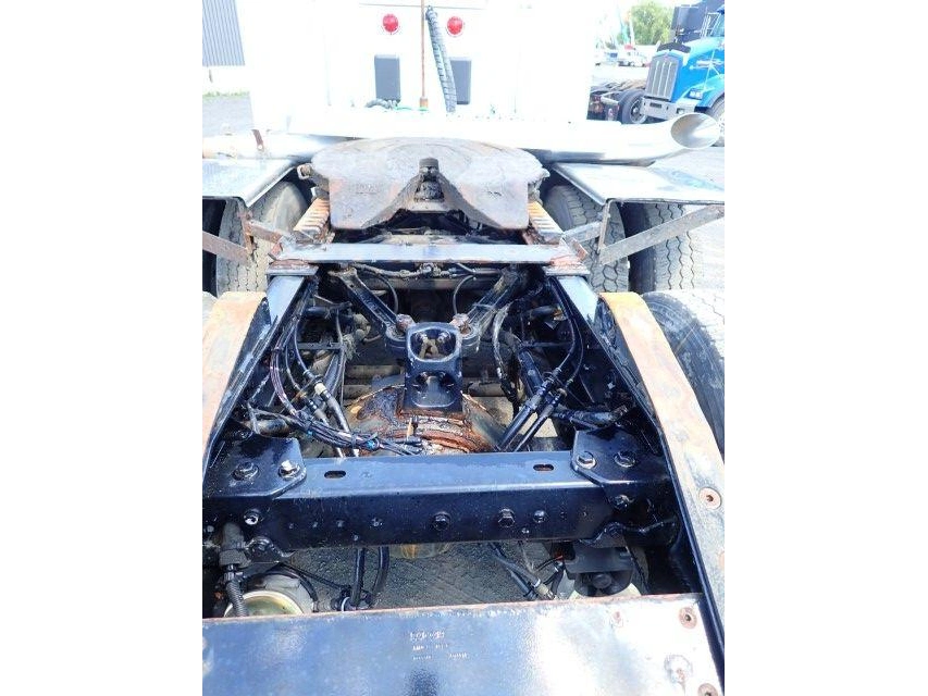 Kenworth W990 2023