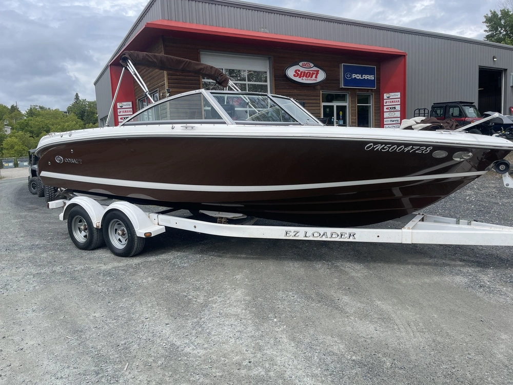 2015 Cobalt Boats 220s alt
