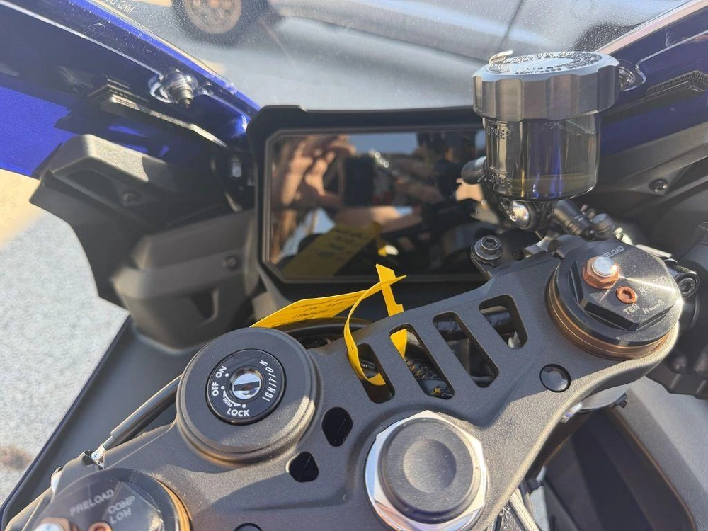 2026 Yamaha Yzf-r9 alt