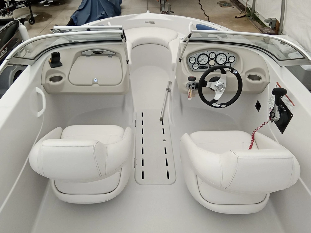 2011 Glastron Mx 185 alt