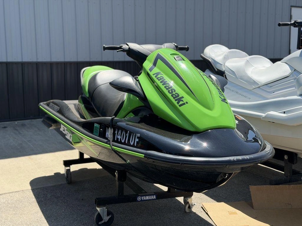 2019 Kawasaki Jet Ski® Stx®-15f alt