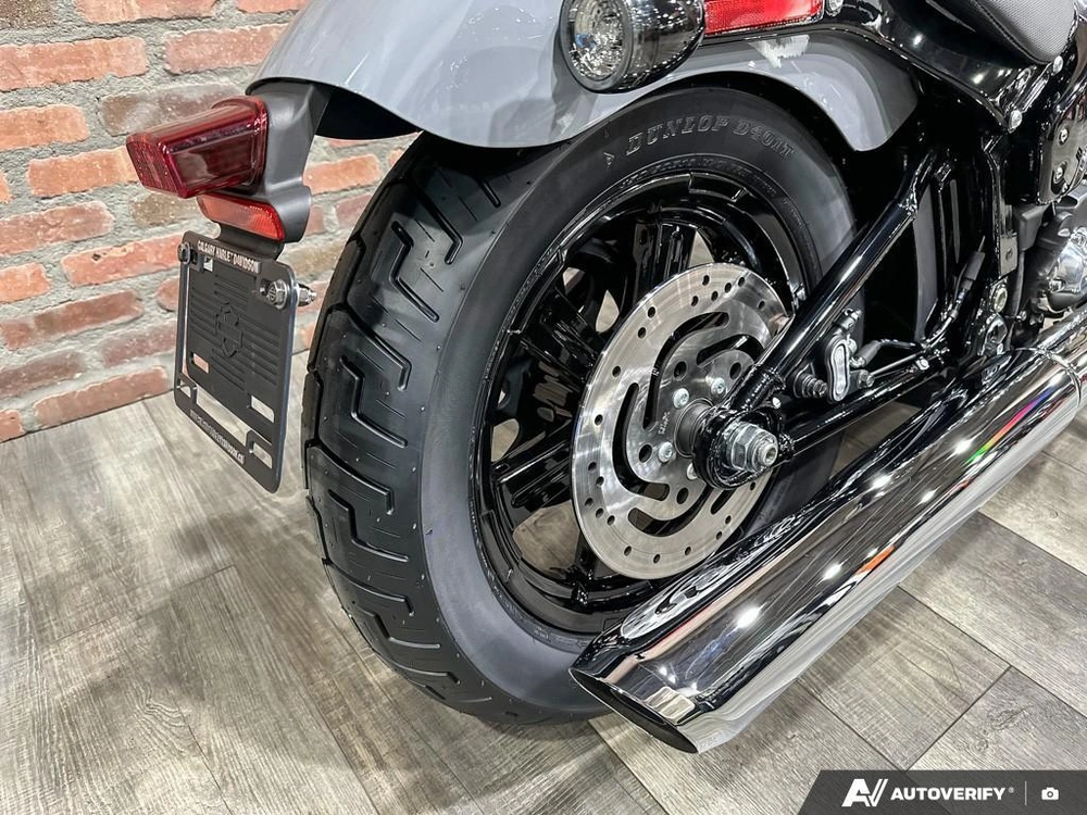 2026 Harley-davidson Street Bob alt