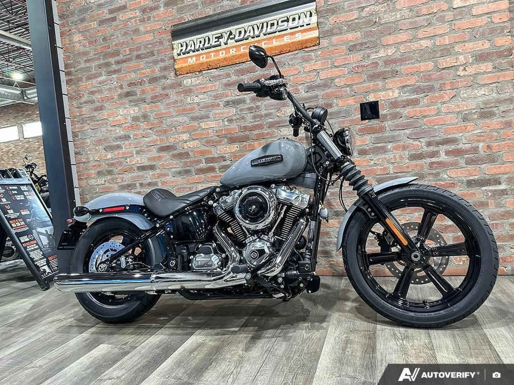 2026 Harley-davidson Street Bob alt