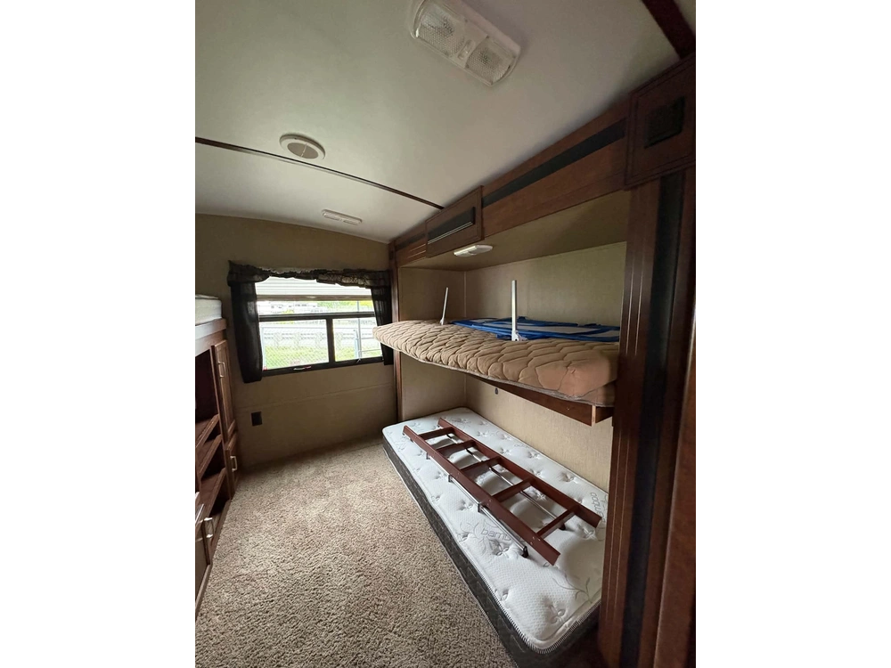 Keystone Rv Outback 2018 alt